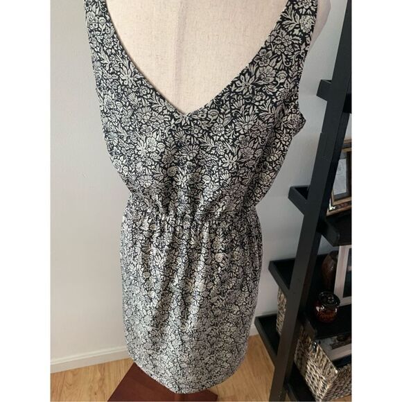 Loft floral light dress size 4 - Picture 4 of 8